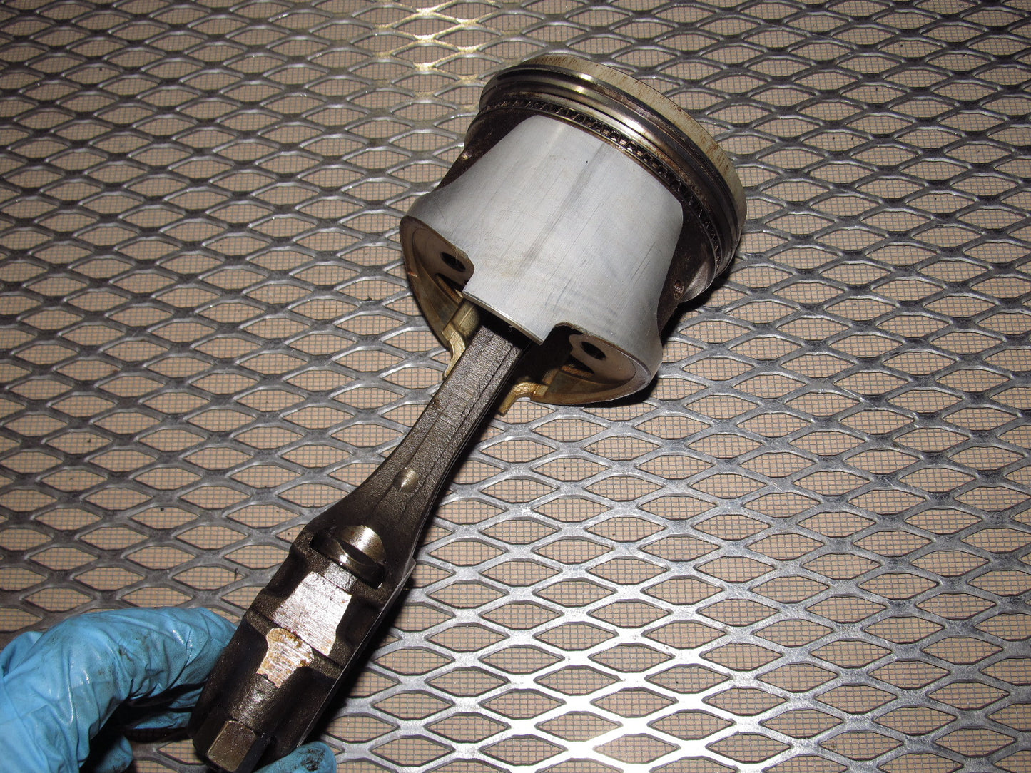 79 80 Datsun 280zx OEM Piston & Connection Rod