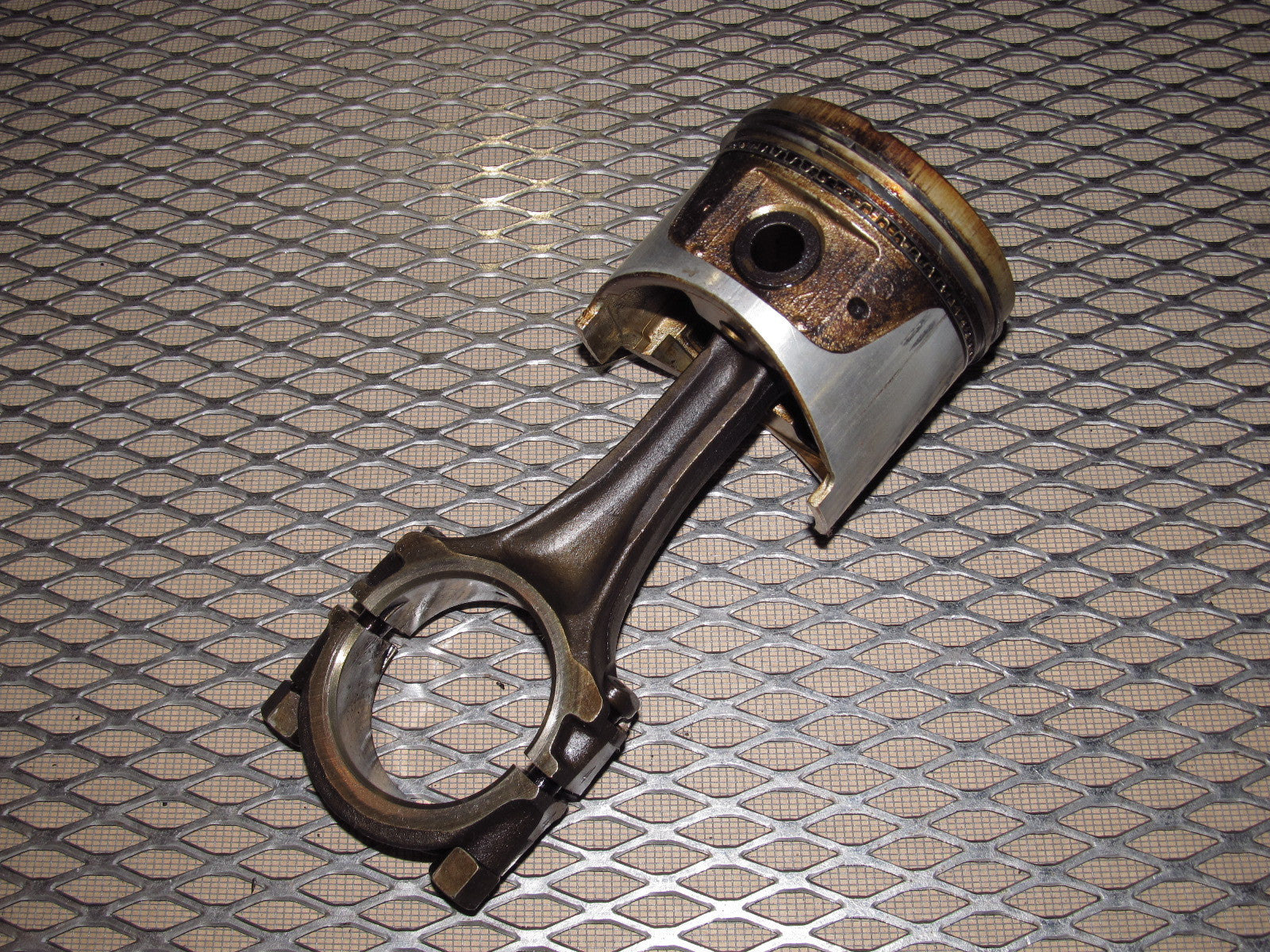 79 80 Datsun 280zx OEM Piston & Connection Rod