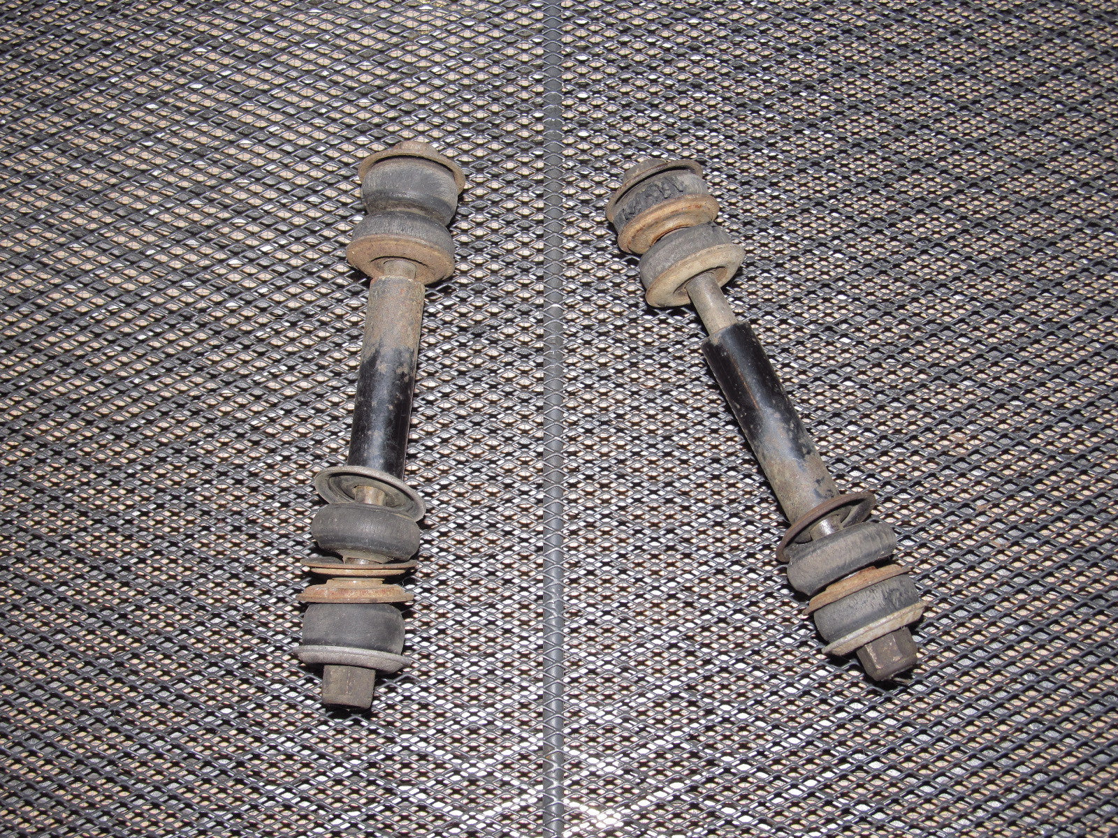 79 80 Datsun 280zx OEM Rear Stabilizer Link - Set