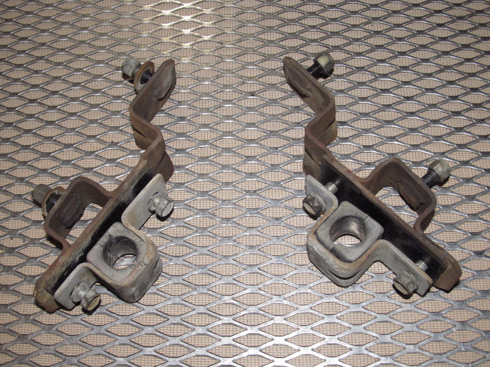 79 80 Datsun 280zx OEM Rear Stabilizer Mount - Set