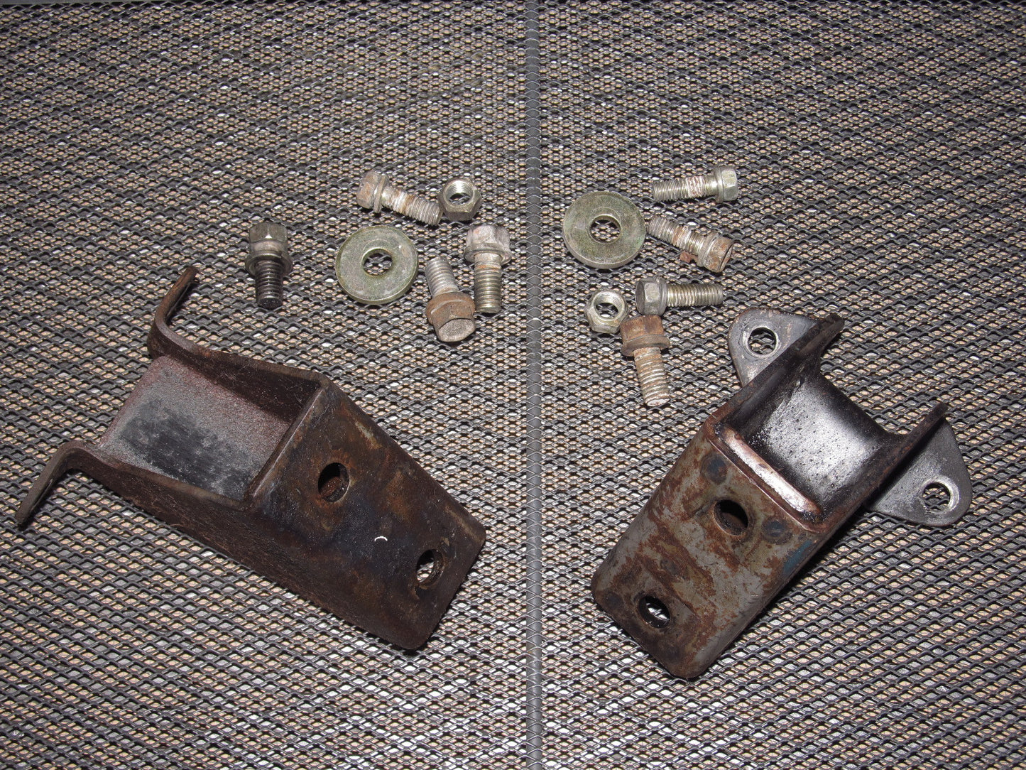 79 80 Datsun 280zx OEM Engine Motor Mount Mounting Bracket - Set