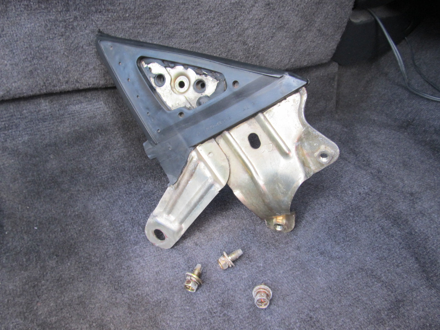 94 95 96 97 Mitsubishi 3000GT OEM Door Triangle Housing Bracket - Right