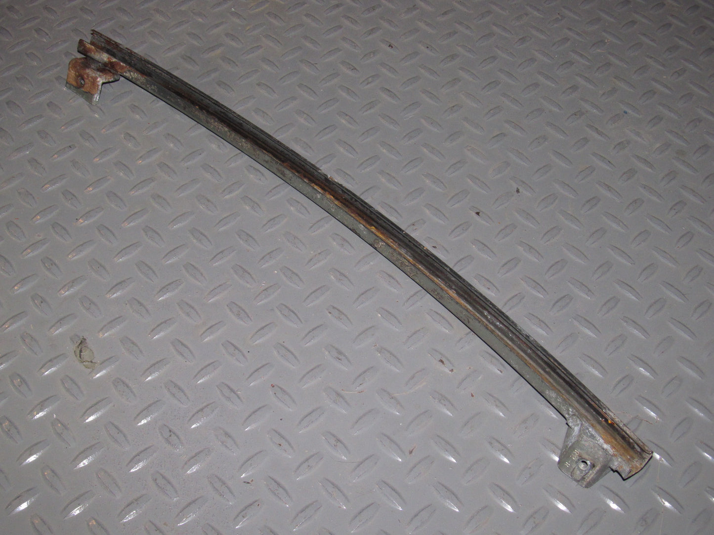 93-97 Honda Del Sol OEM Window Guide - Right