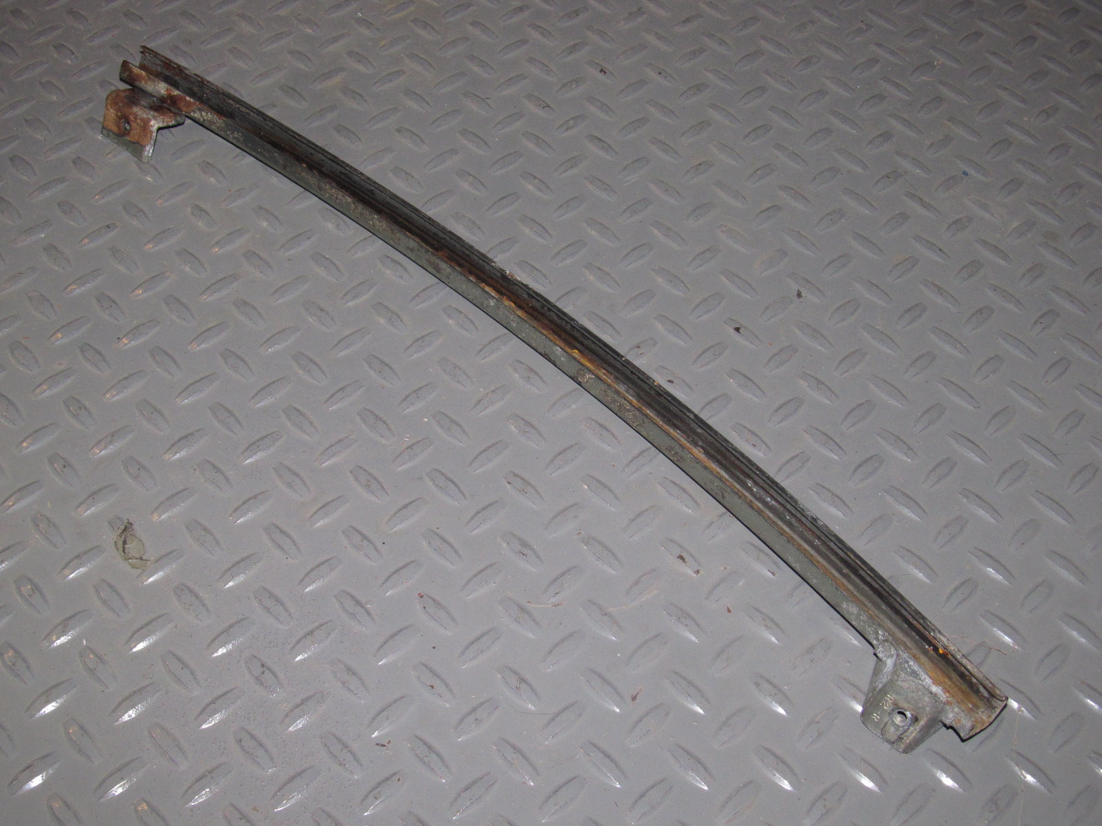 93-97 Honda Del Sol OEM Window Guide - Right