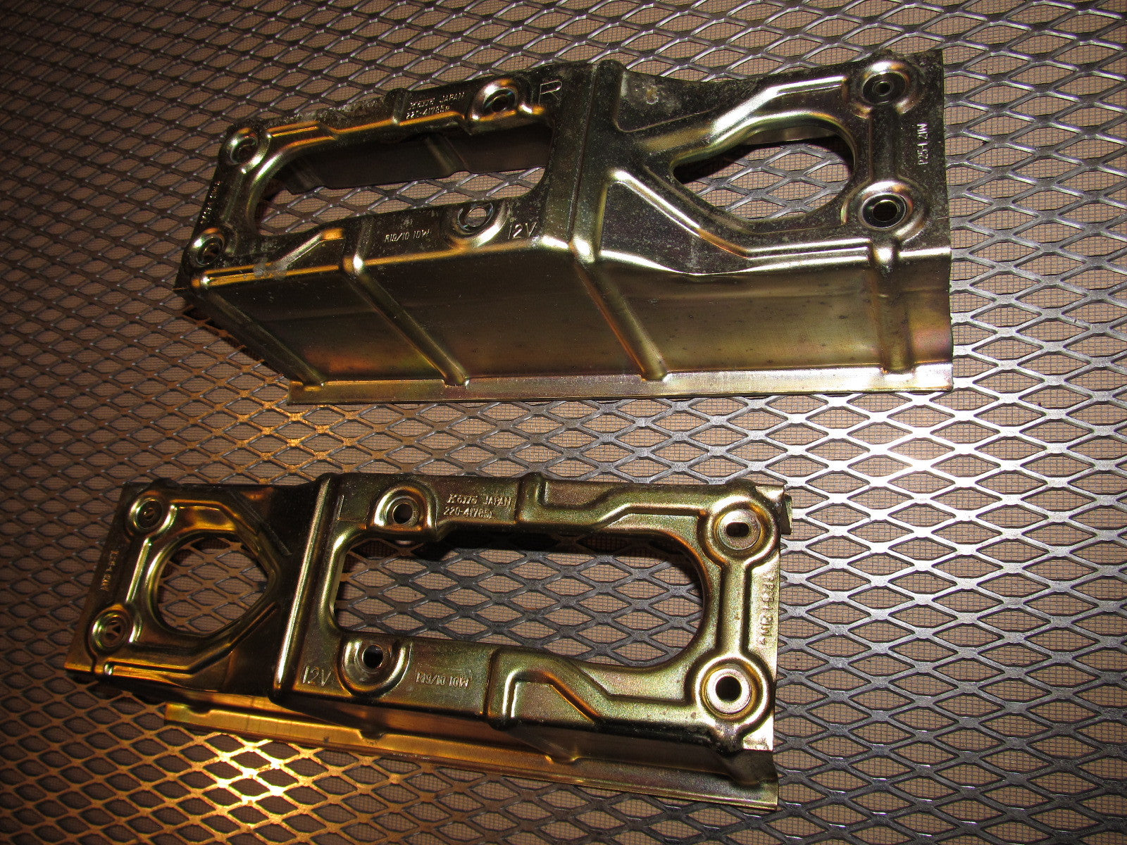 84 85 Mazda RX7 OEM Tail Light Mounting Bracket - Set