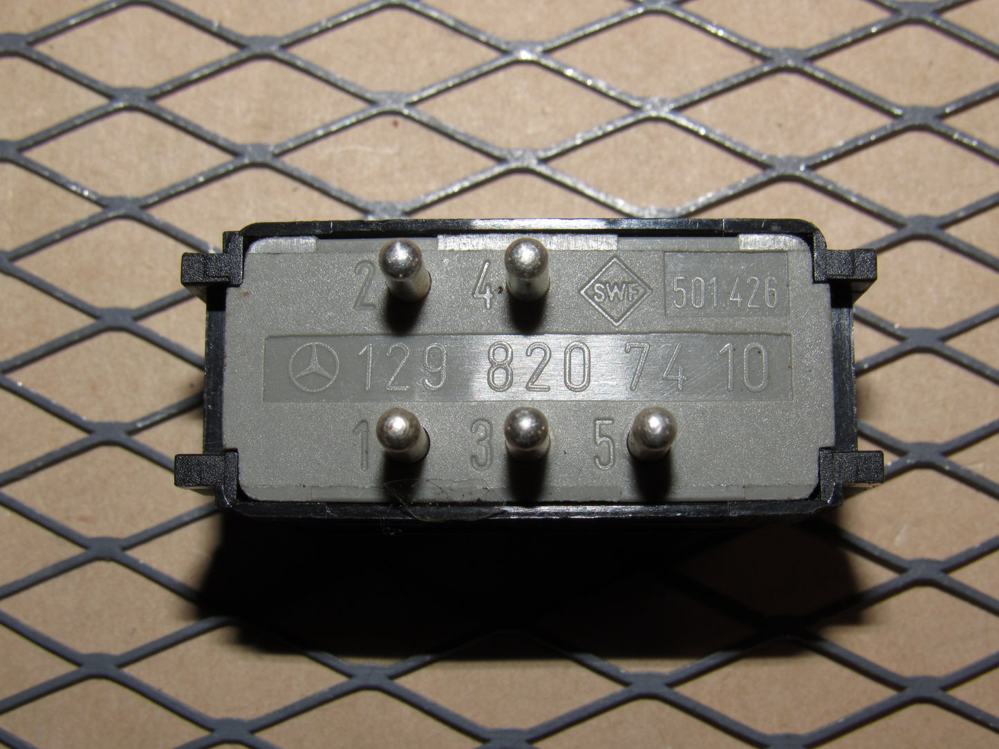 94 95 Mercedes E320 OEM Rear Defroster Switch