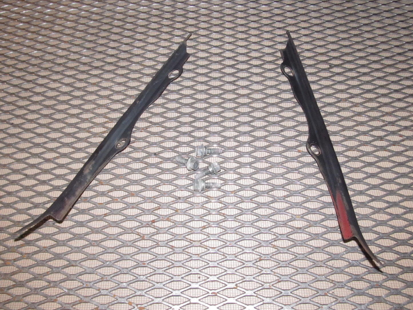 94 95 96 97 Mitsubishi 3000GT OEM Headlight Side Moulding Trim