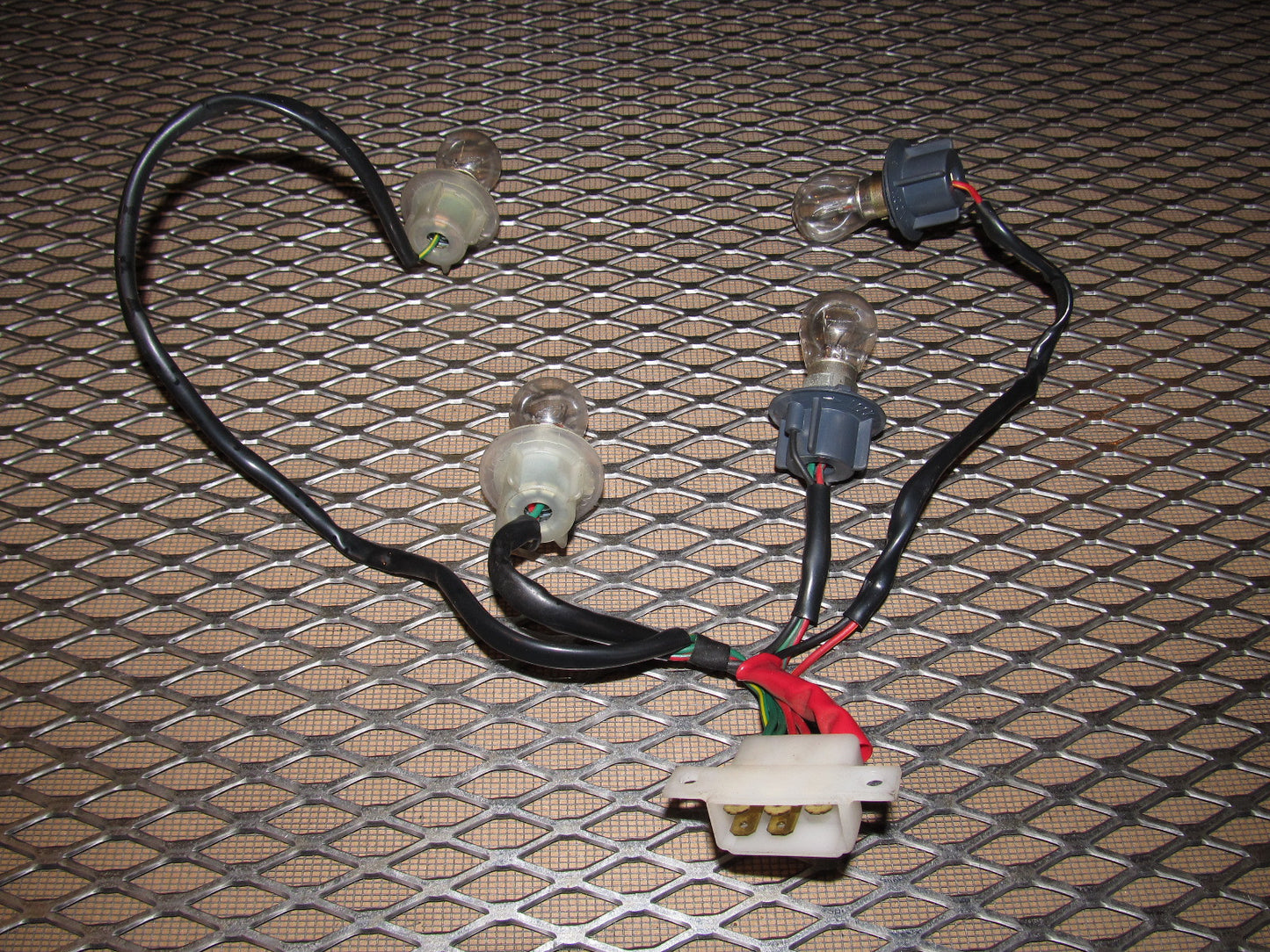 84 85 Mazda RX7 OEM Tail Light Bulb Socket - Left