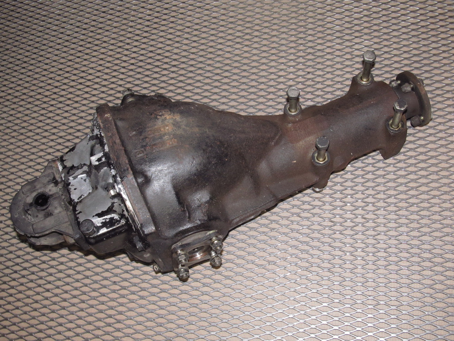 79 Datsun 280zx OEM Differential - R200 2+0 M/T 3.7