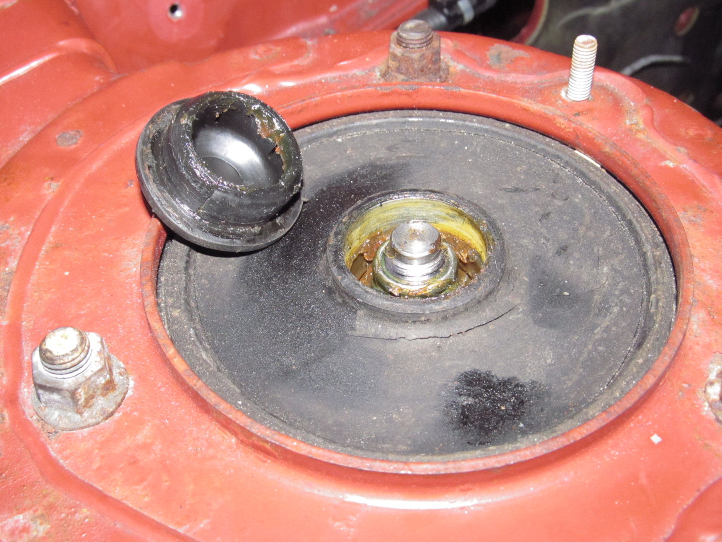 94 95 96 97 Mitsubishi 3000GT OEM Front Shock Tower Cover Cap