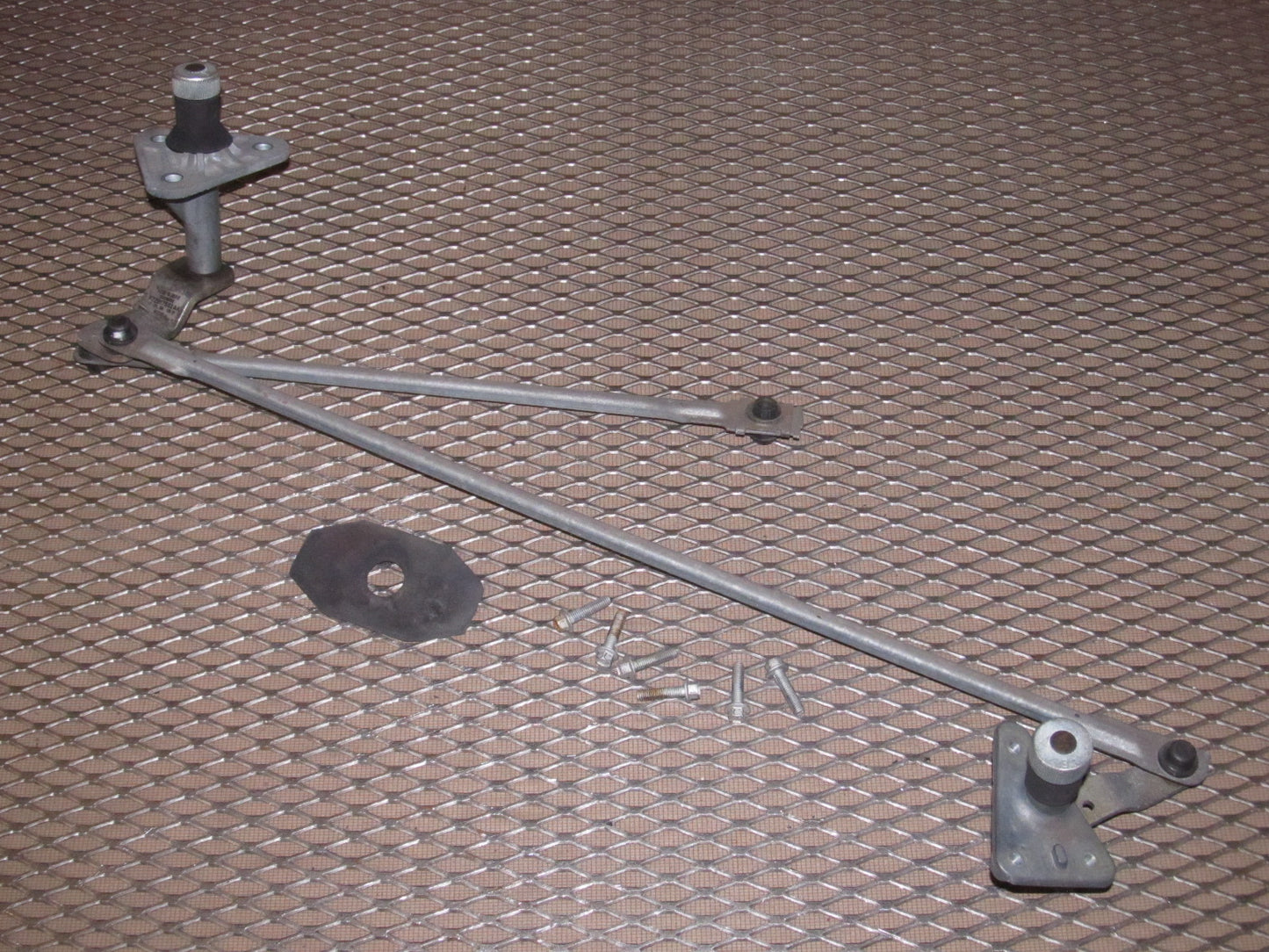 99-04 Ford Mustang OEM Front Wiper Linkage