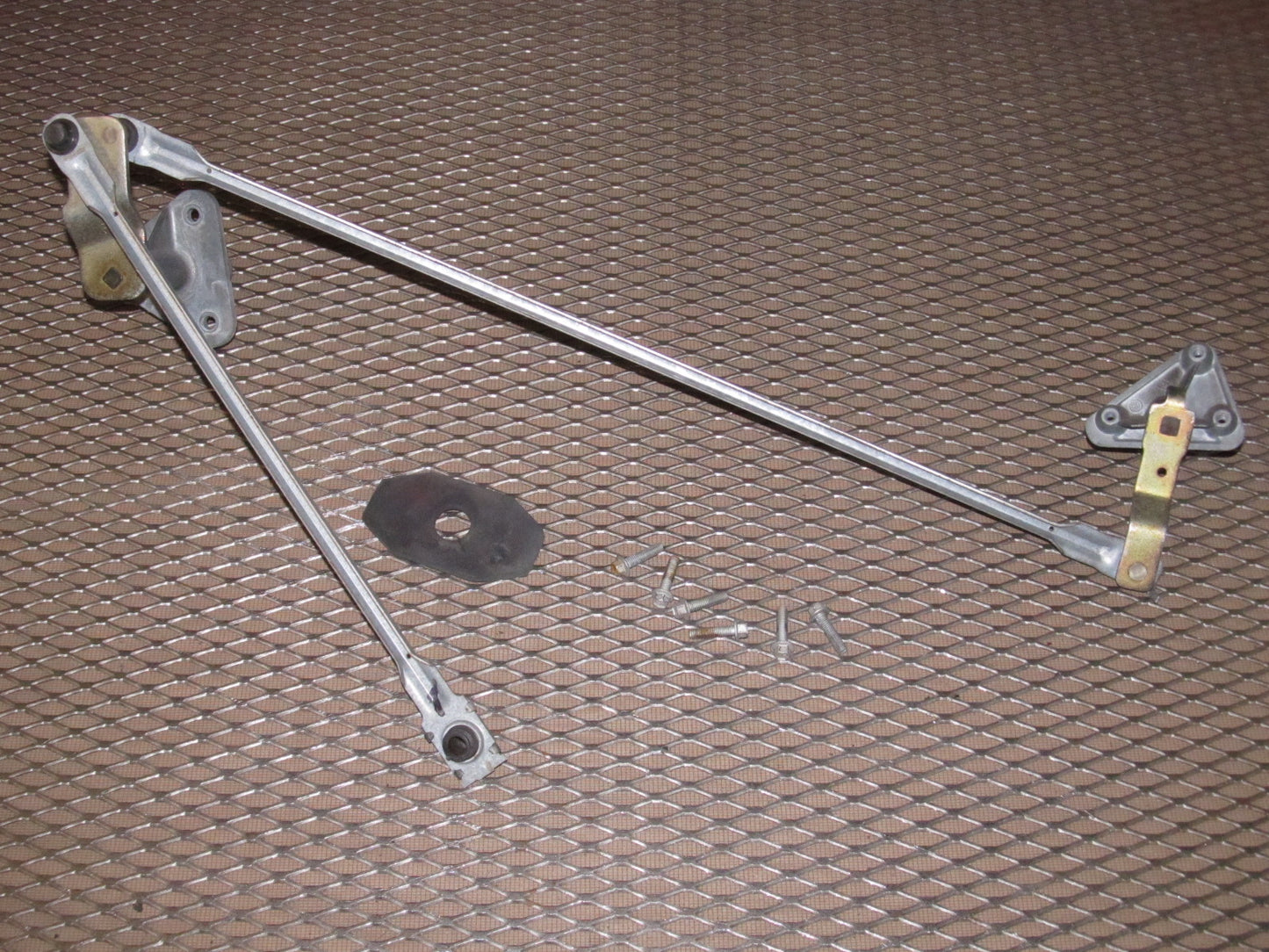 99-04 Ford Mustang OEM Front Wiper Linkage
