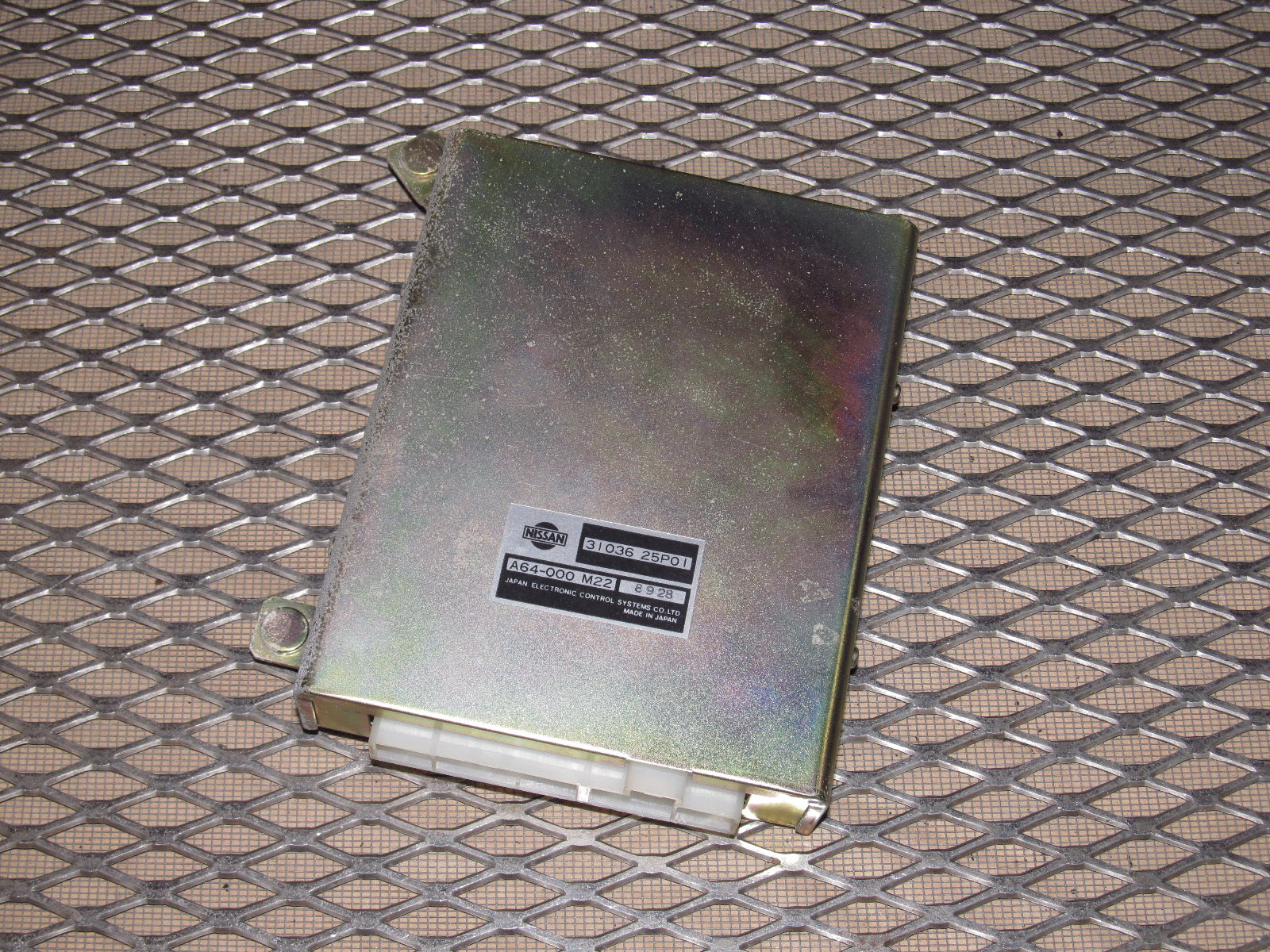 1987-1989 Nissan 300zx OEM A/T TCU Computer - A64-000 M22