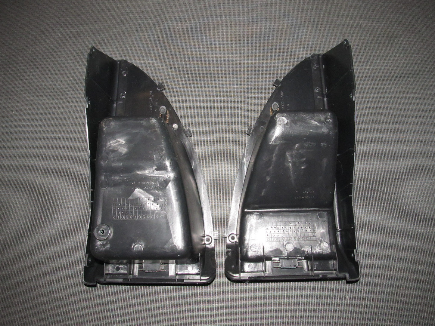 88 89 90 91 Honda CRX OEM Rear Side Compartment Glove Box