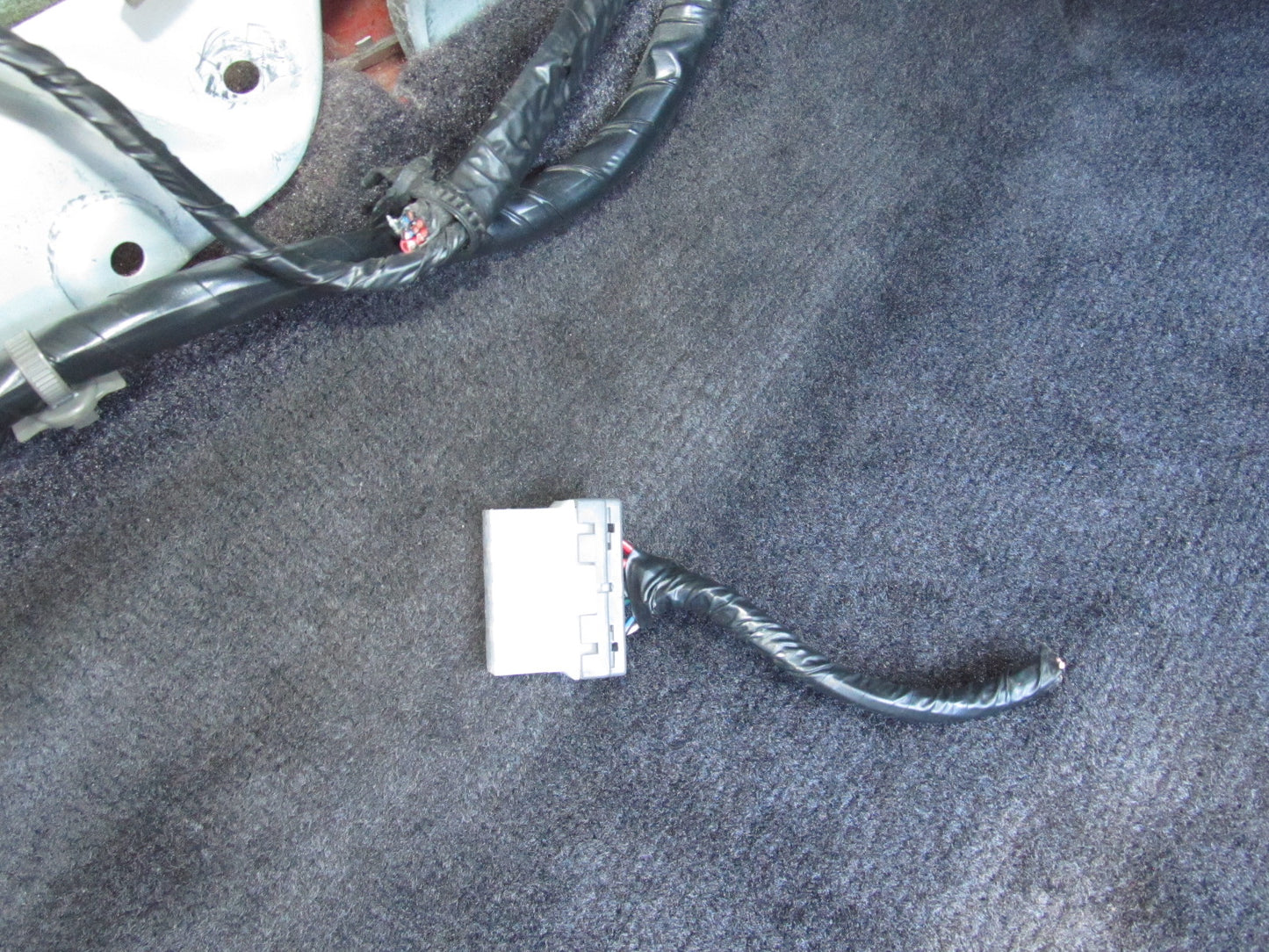 94 95 96 97 Mitsubishi 3000GT OEM Fuel Pump Main Relay Pigtail Harness