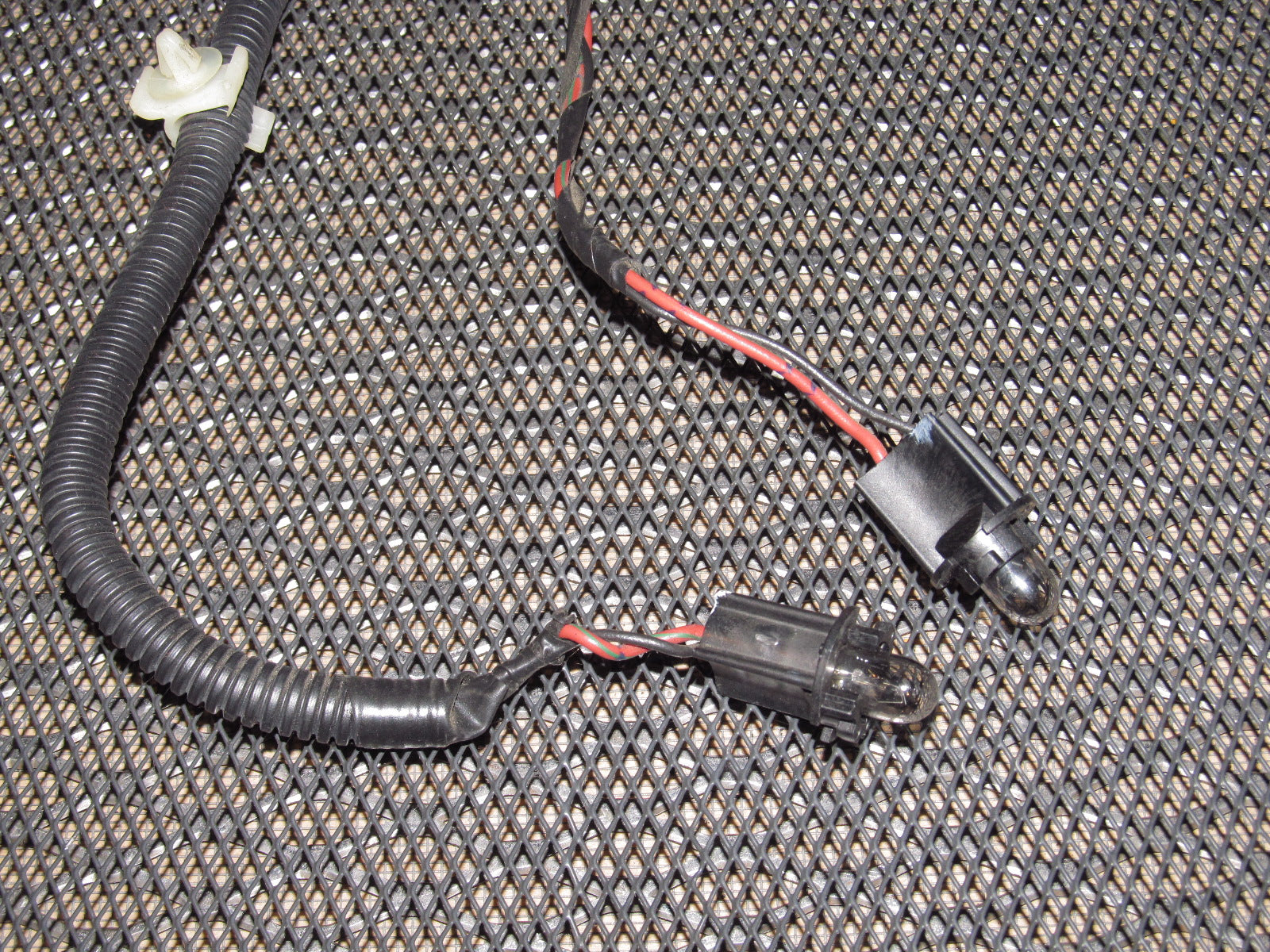 1987-1989 Nissan 300zx OEM Side Marker Pigtail Harness