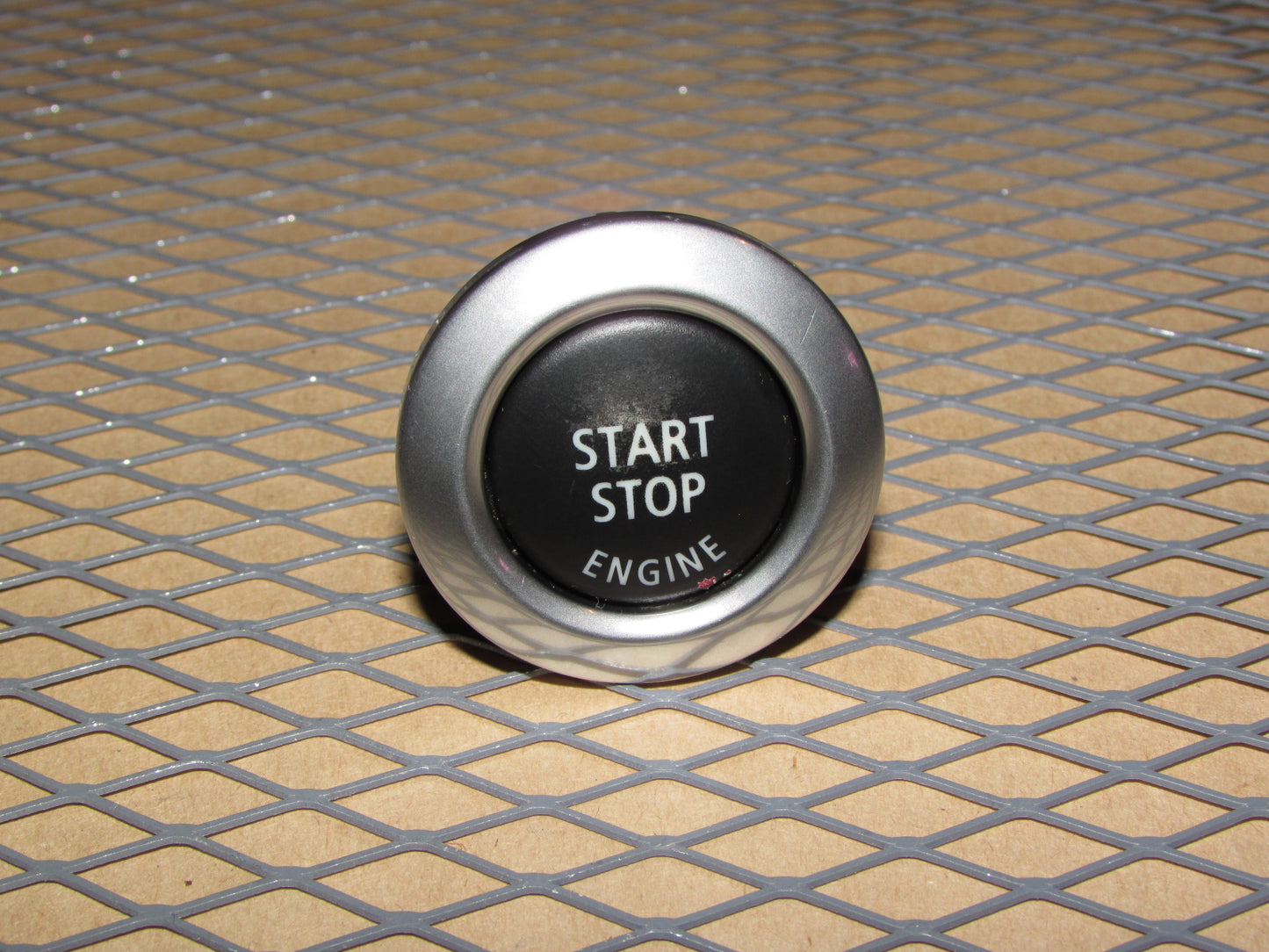 09 10 11 12 13 14 15 16 BMW Z4 OEM Engine Start Stop Button Switch