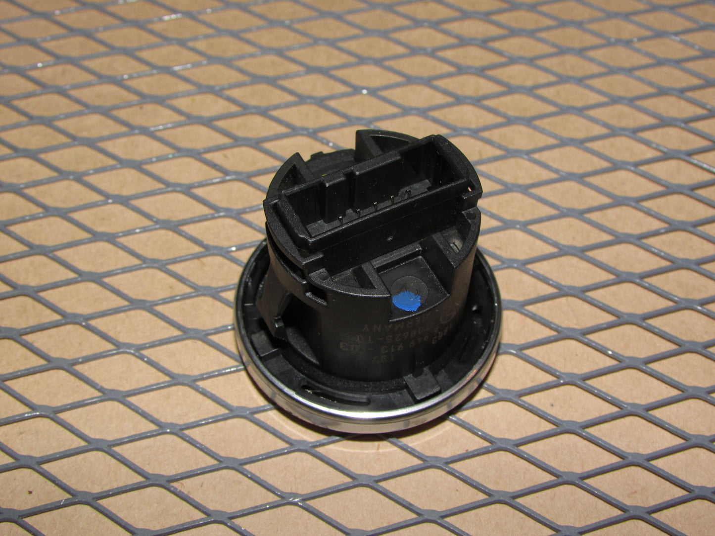 09 10 11 12 13 14 15 16 BMW Z4 OEM Engine Start Stop Button Switch