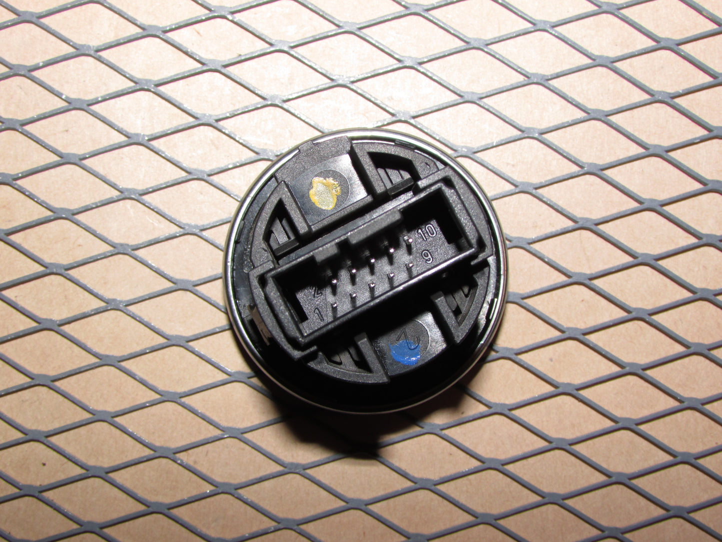 09 10 11 12 13 14 15 16 BMW Z4 OEM Engine Start Stop Button Switch