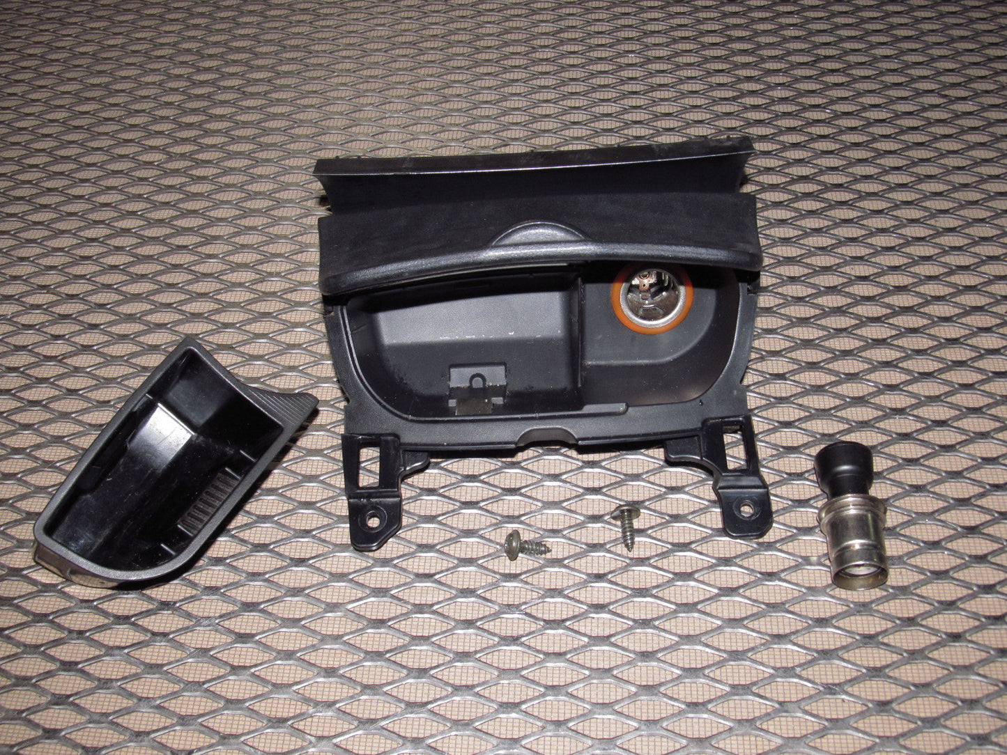 04 05 06 07 08 Mazda RX8 OEM Front Ash Tray