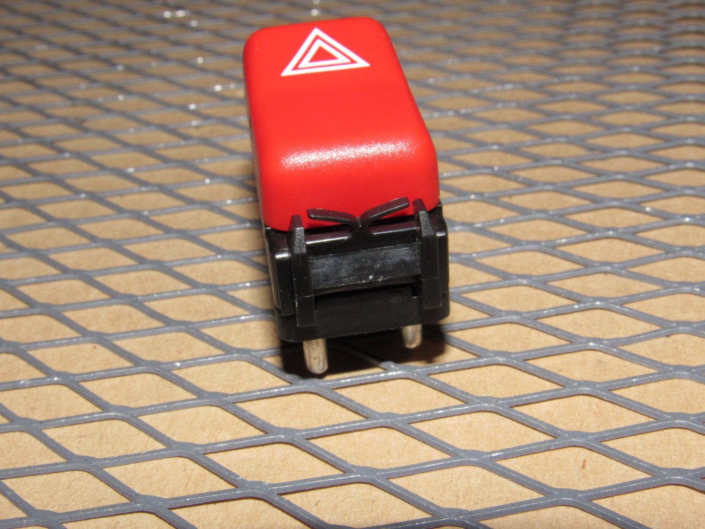 94 95 Mercedes E320 OEM Flasher Hazard Light Switch