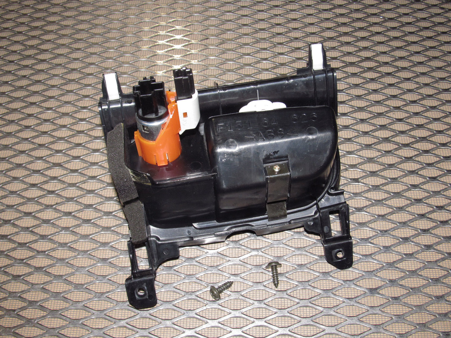 04 05 06 07 08 Mazda RX8 OEM Front Ash Tray
