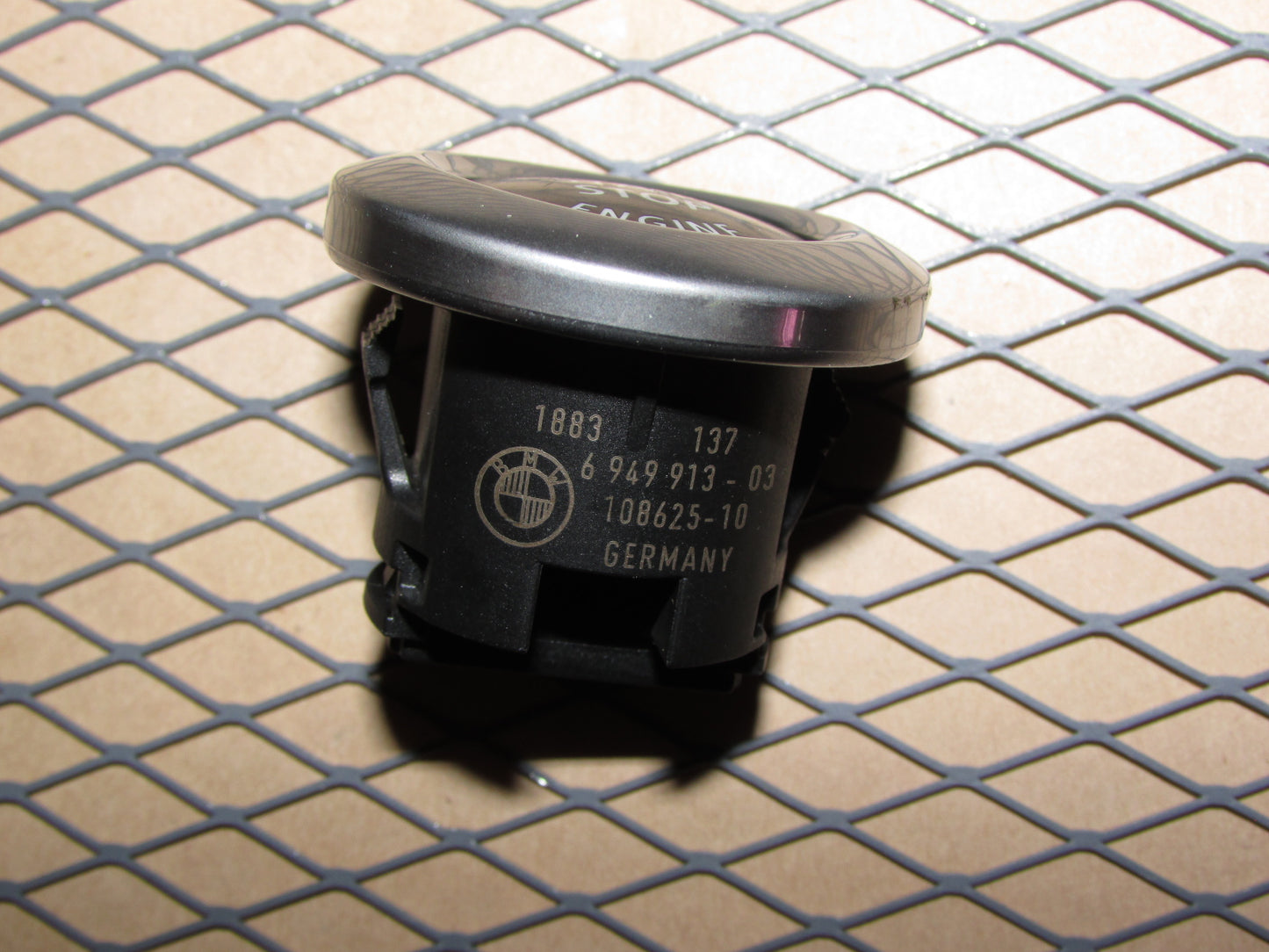 09 10 11 12 13 14 15 16 BMW Z4 OEM Engine Start Stop Button Switch