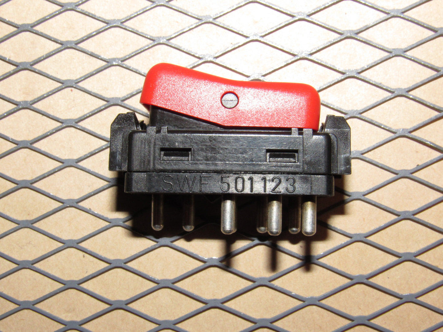 94 95 Mercedes E320 OEM Flasher Hazard Light Switch