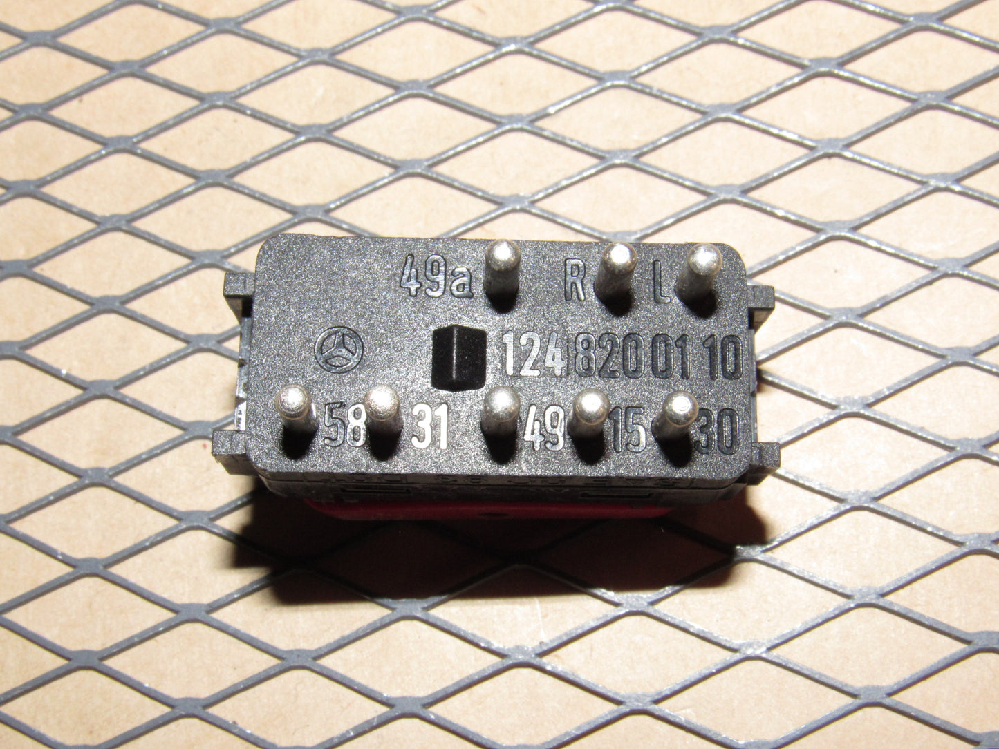 94 95 Mercedes E320 OEM Flasher Hazard Light Switch
