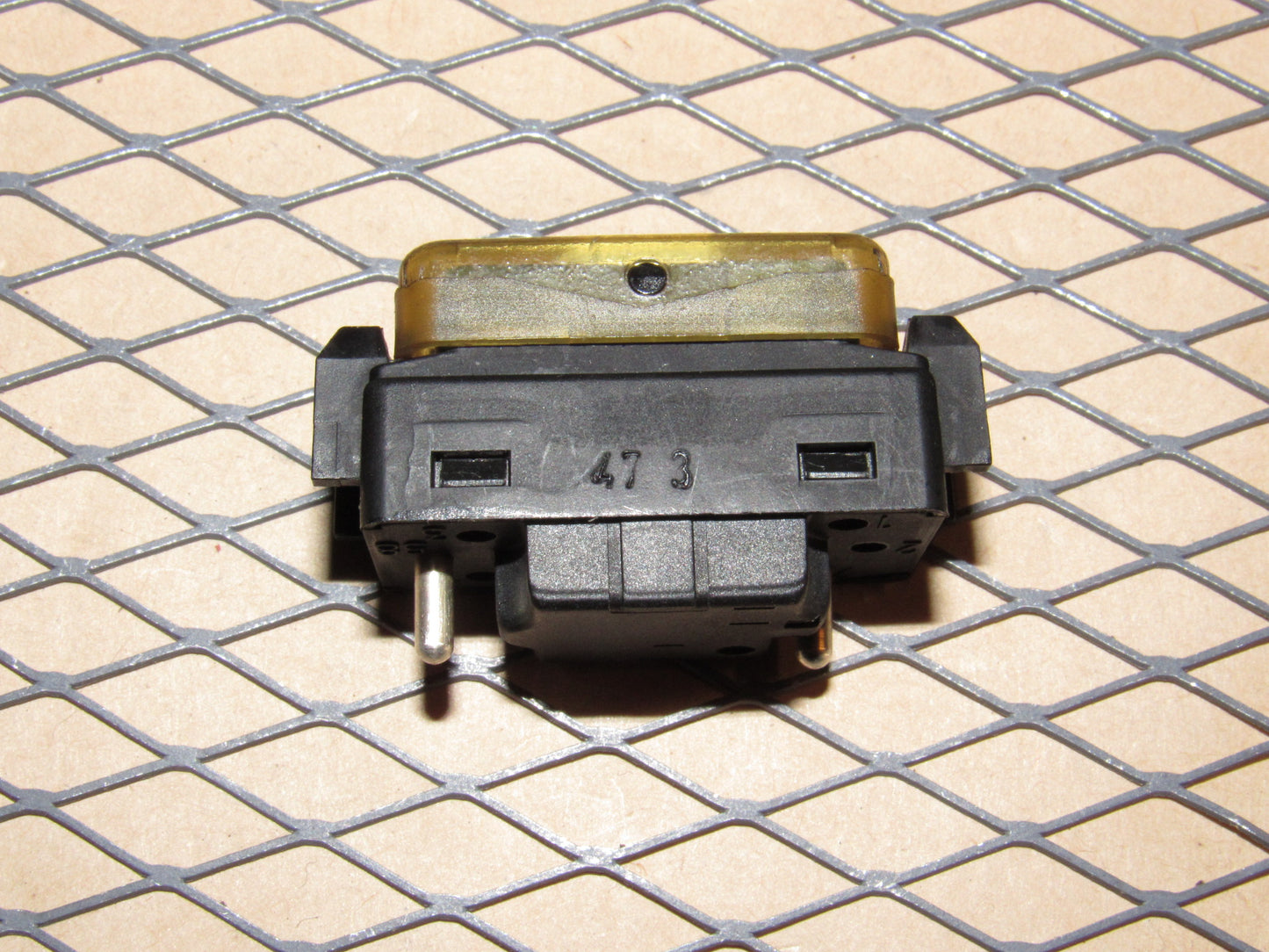 94 95 Mercedes E320 OEM Anti Theft Security Alarm Switch