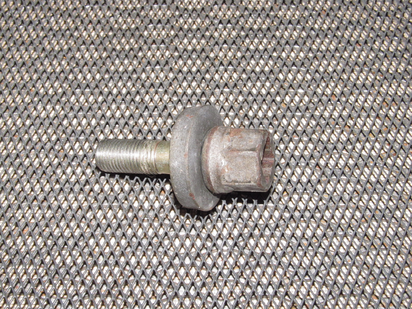 94 95 96 97 Mitsubishi 3000GT OEM Crankshaft Pulley Bolt