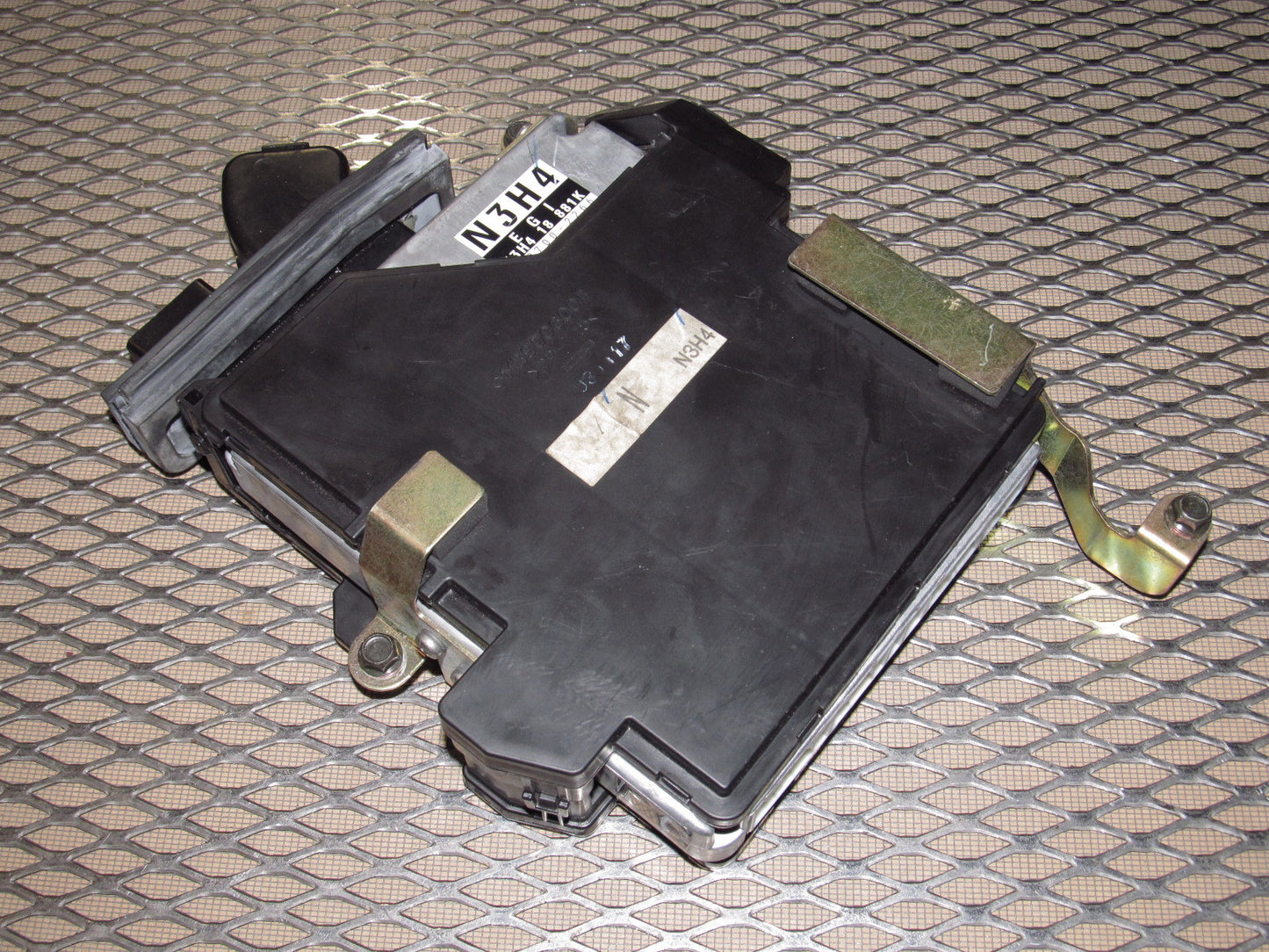2004 Mazda RX8 OEM Engine Computer ECU - N3H4 18 881K