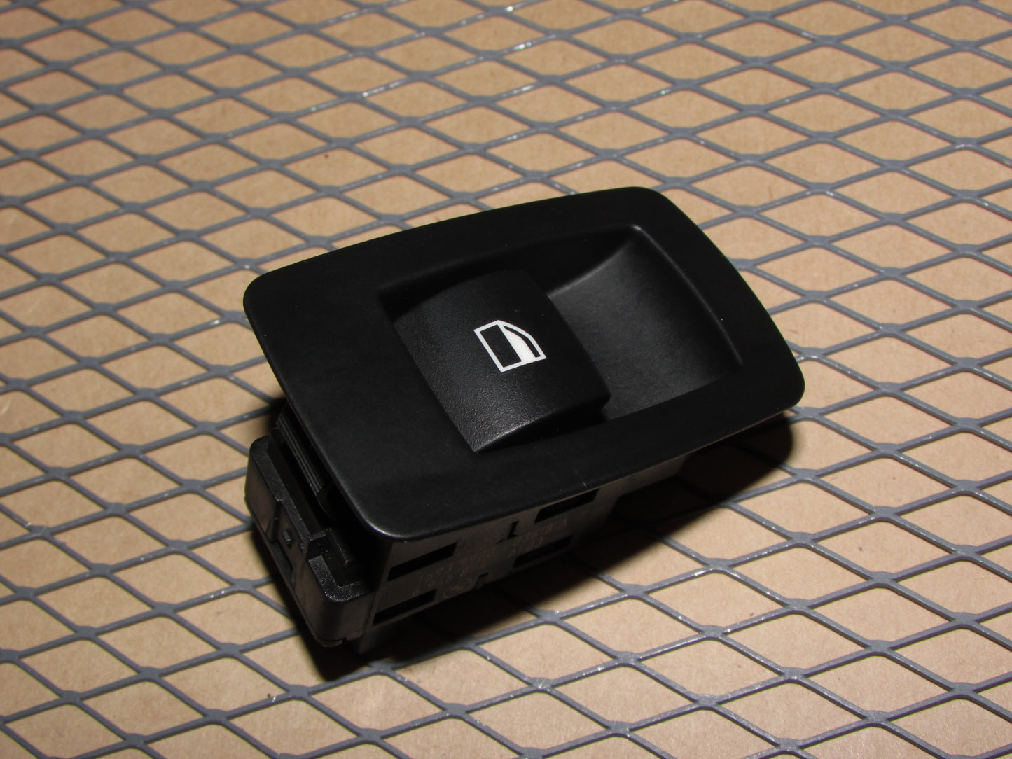 09 10 11 12 13 14 15 16 BMW Z4 OEM Window Switch - Right