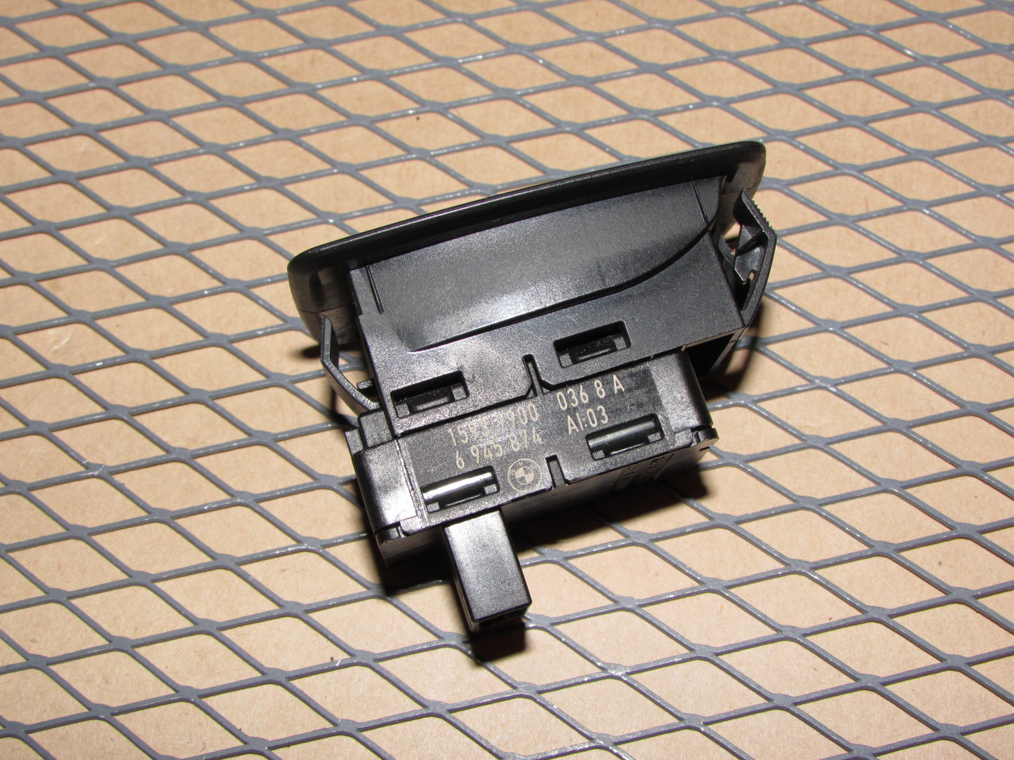 09 10 11 12 13 14 15 16 BMW Z4 OEM Window Switch - Right