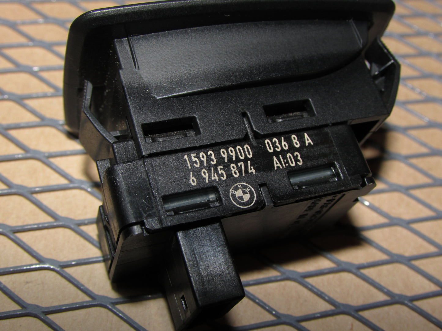 09 10 11 12 13 14 15 16 BMW Z4 OEM Window Switch - Right