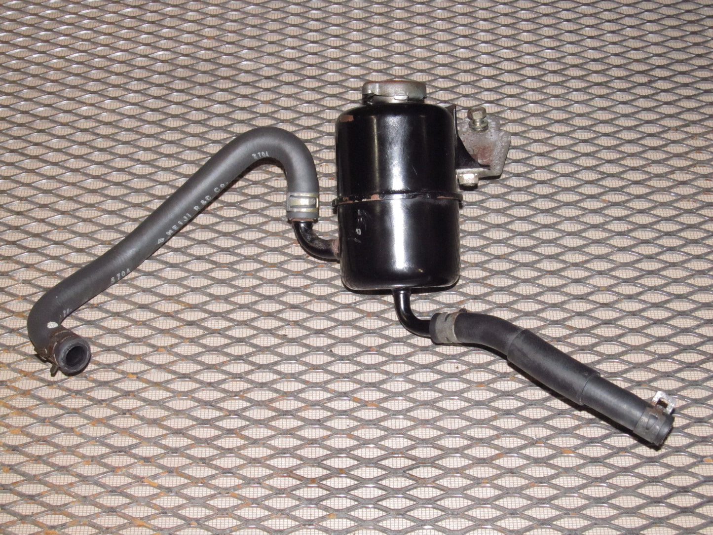 94 95 96 97 Mitsubishi 3000GT OEM Power Steering Tank Reservoir