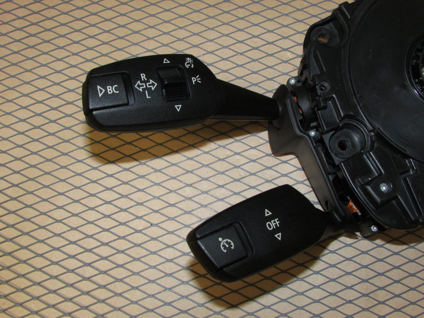 09 10 11 12 13 14 15 16 BMW Z4 OEM Turn Signal & Wiper Combination Switch