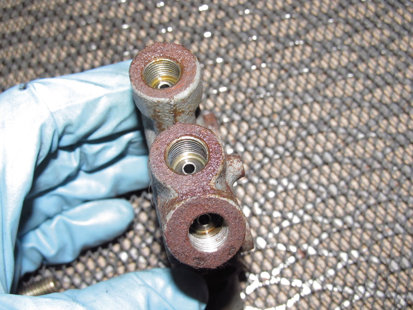 94 95 96 97 Mitsubishi 3000GT OEM Brake Proportional Valve - DOHC NA