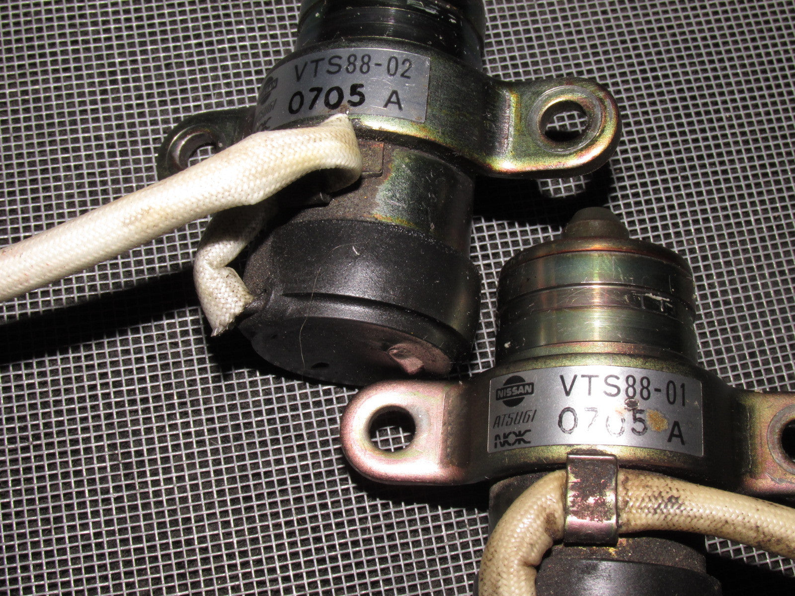 取り引き中 90 91 92 93 94 95 96 Nissan 300zx OEM Cam Sensor - Set – Autopartone