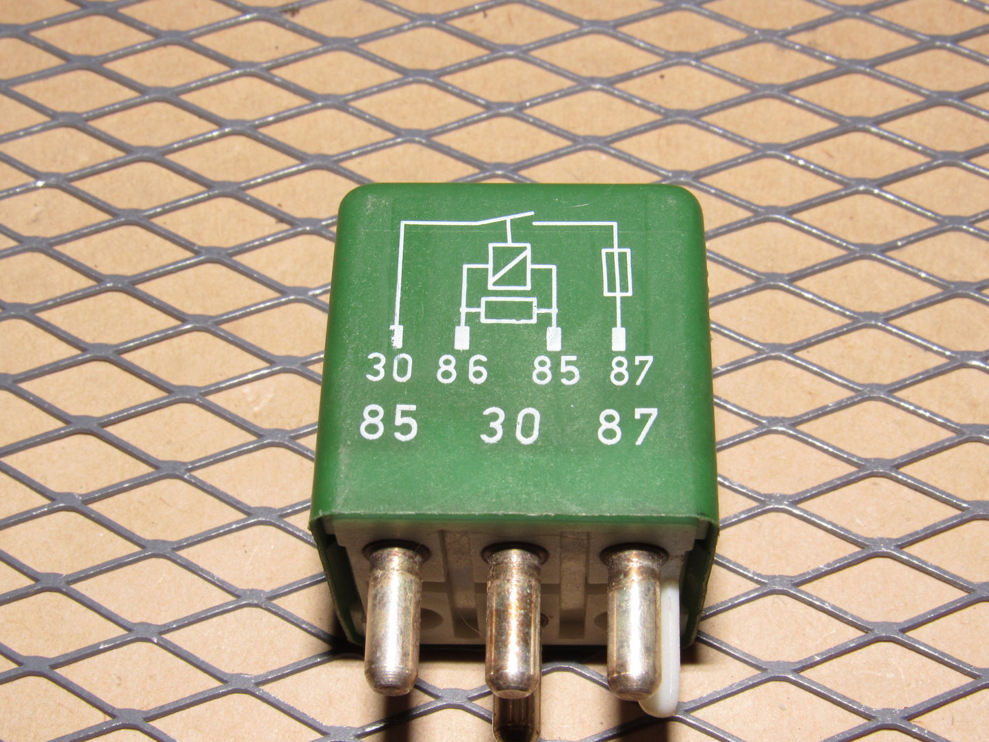 Mercedes Benz Relay 001 542 96 19