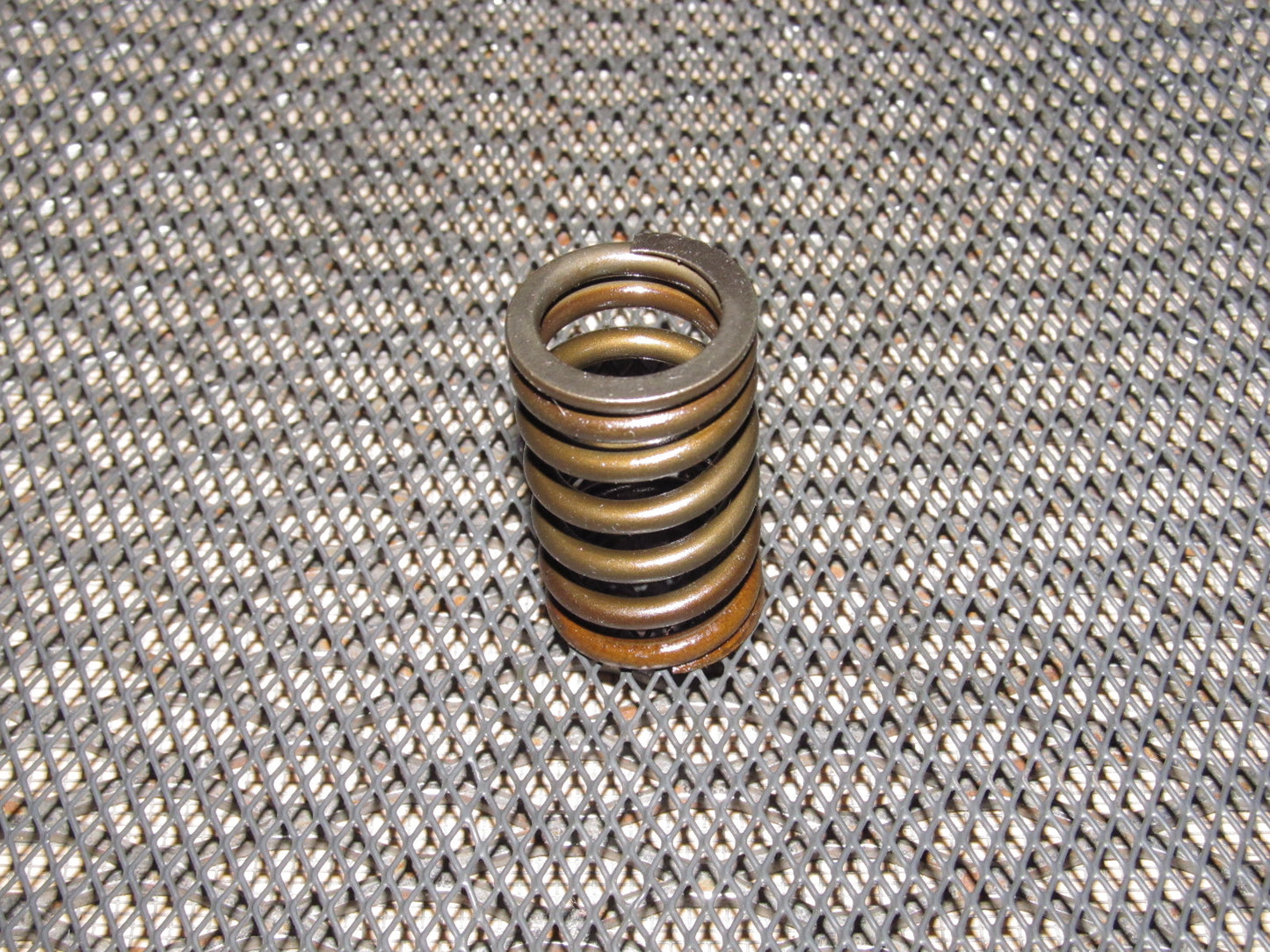 94-97 Mitsubishi 3000GT OEM Engine Valve Spring - DOHC NA