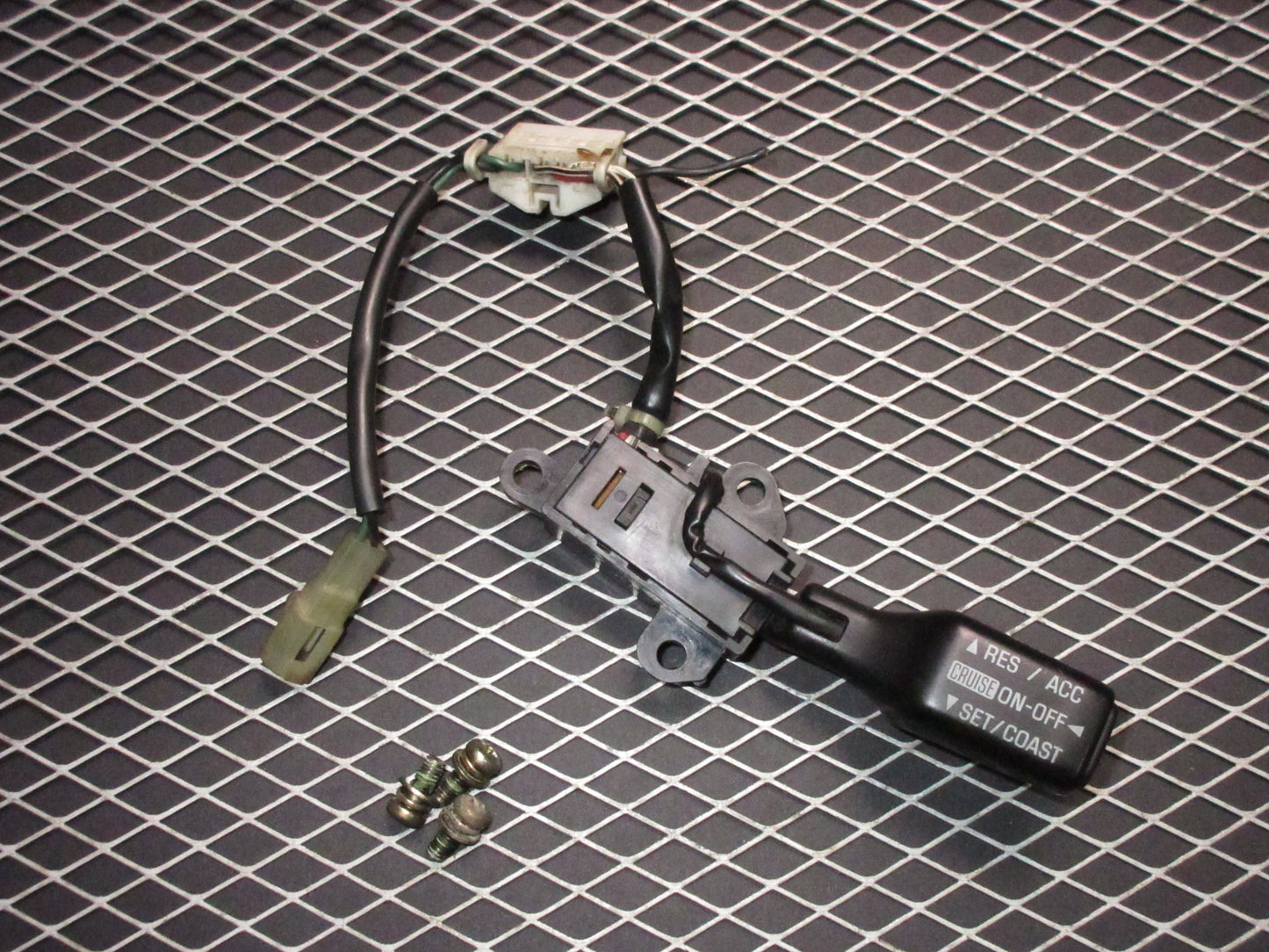 92 93 Lexus ES300 OEM Steering Wheel Cruise Control Switch
