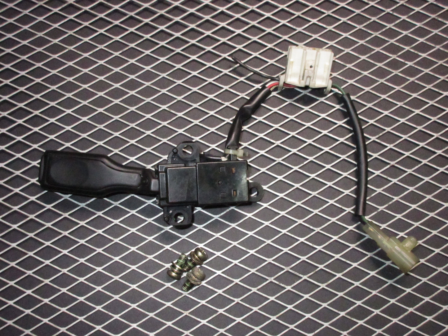 92 93 Lexus ES300 OEM Steering Wheel Cruise Control Switch