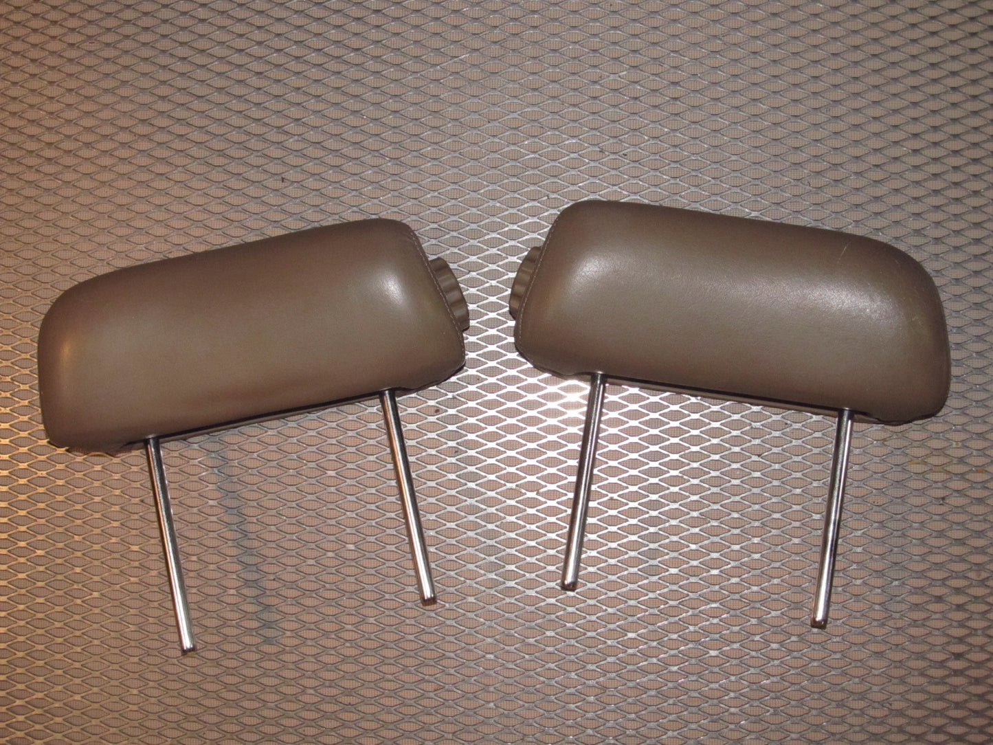 1987-1989 Nissan 300zx OEM Front Head Rest Set