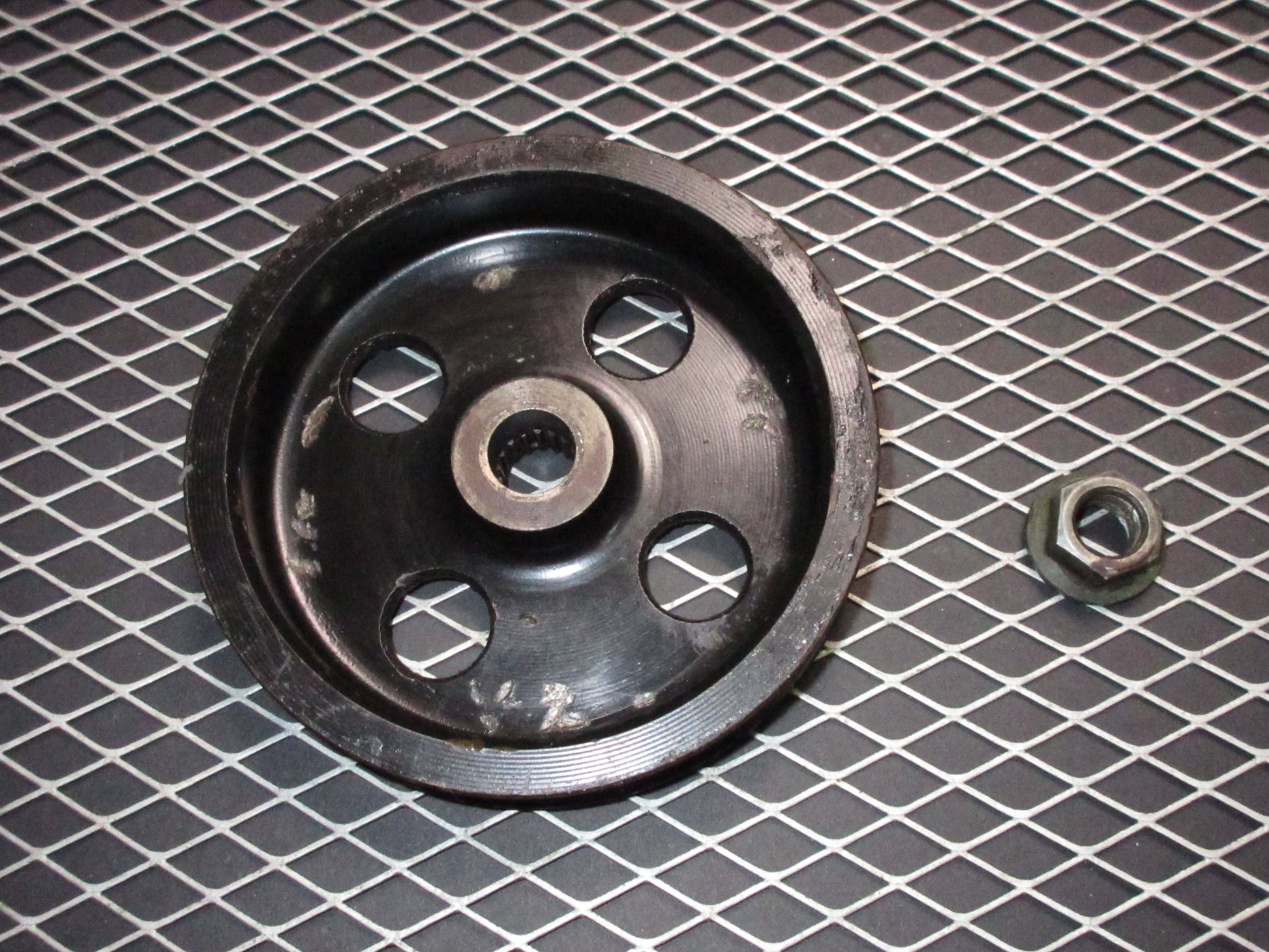 92 93 Lexus ES300 OEM Power Steering Pump Pulley