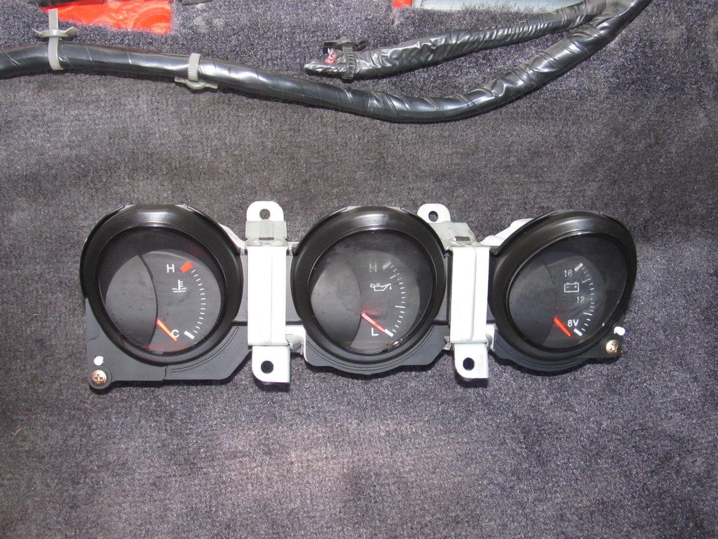 94 95 96 97 Mitsubishi 3000GT OEM Dash Coolant Oil Temperature & Battery Gauge