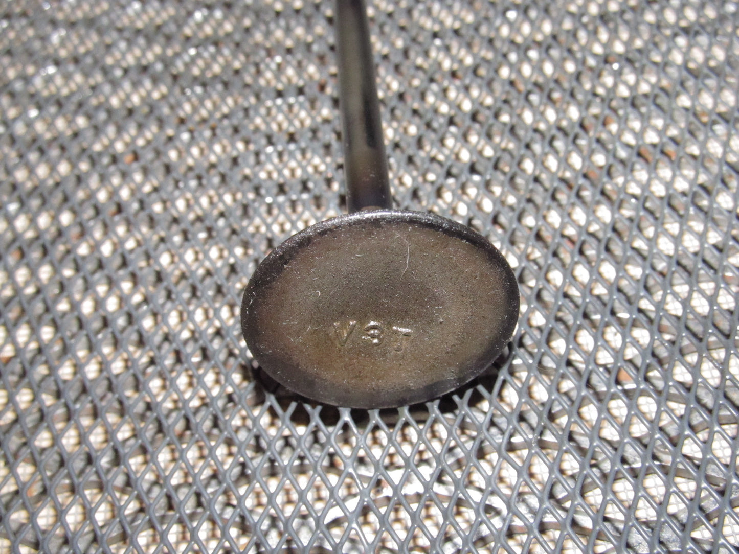 94 95 96 97 Mitsubishi 3000GT OEM Engine Intake Valve - DOHC NA