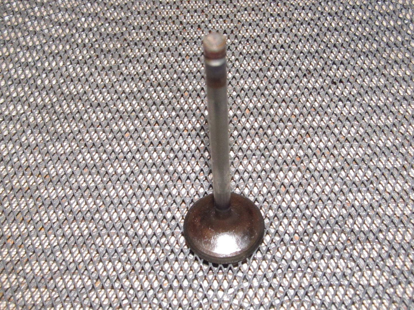 94 95 96 97 Mitsubishi 3000GT OEM Engine Intake Valve - DOHC NA