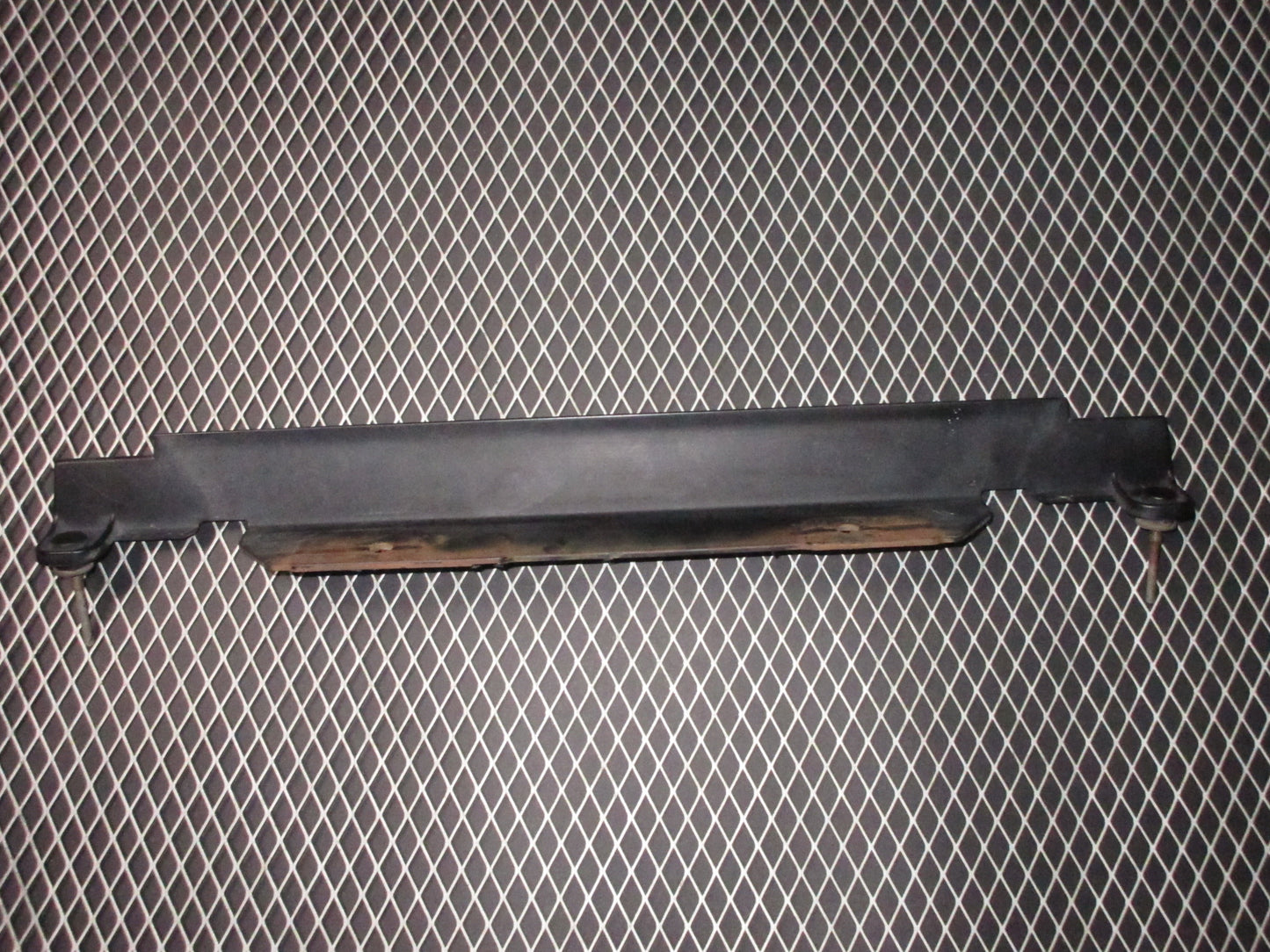 92 93 Lexus ES300 OEM Rear License Plate Mounting Bracket