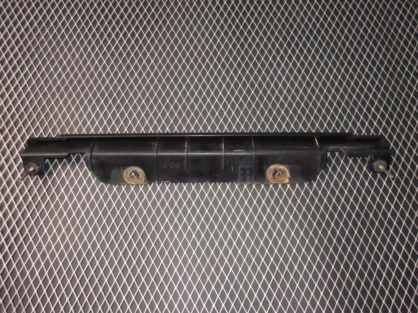 92 93 Lexus ES300 OEM Rear License Plate Mounting Bracket